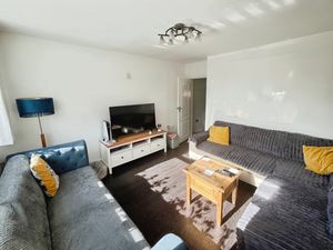Lounge- click for photo gallery